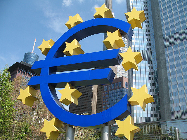 Euro devant le siège de la BCE à Francfort