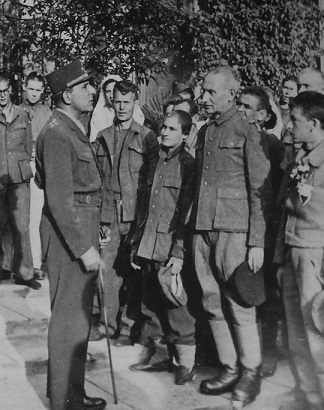 Cliquez sur la photo pour lire le texte Cliquez sur la photo pour lire le texte